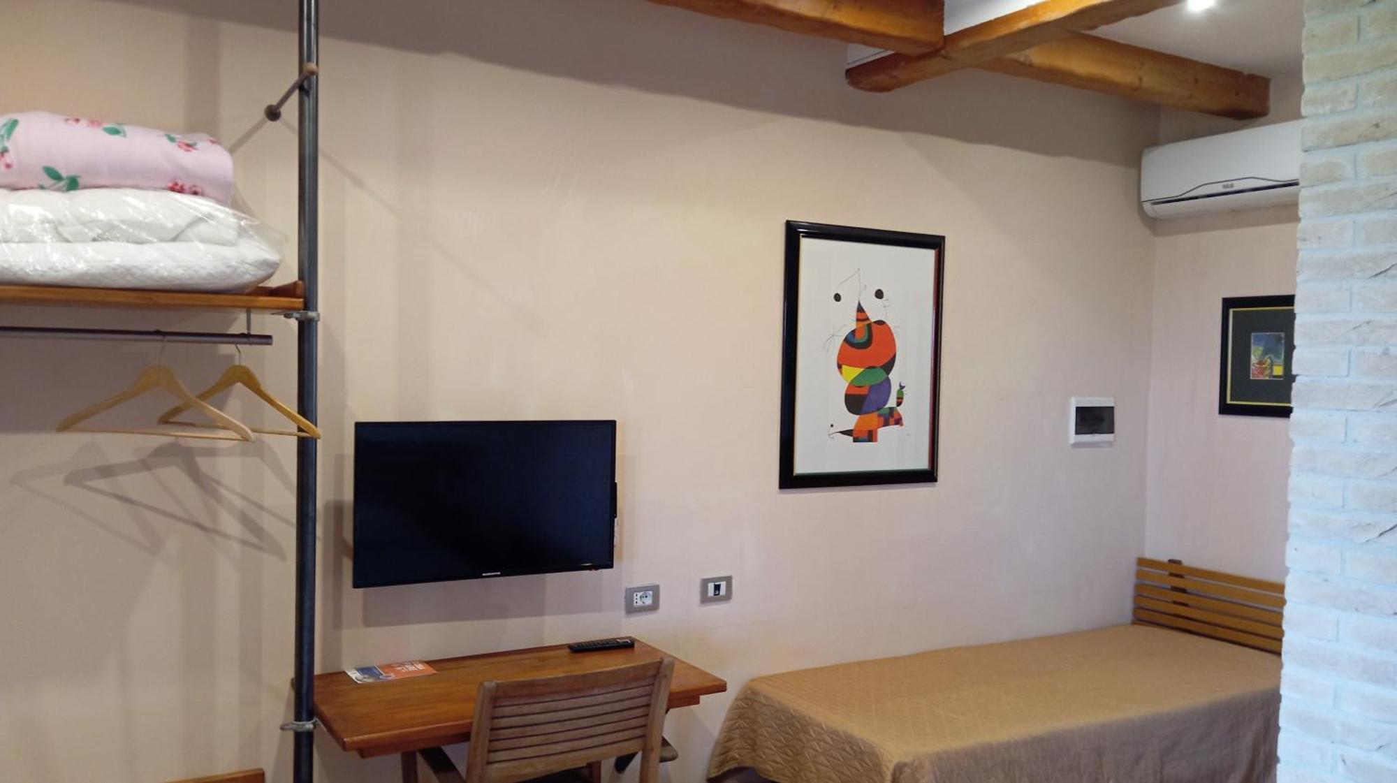Parma Country Room Montechiarugolo Exteriör bild